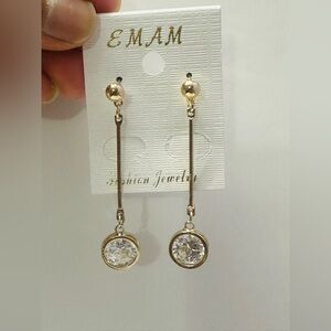 Elegant Gold Drop Earrings with Crystal Accents